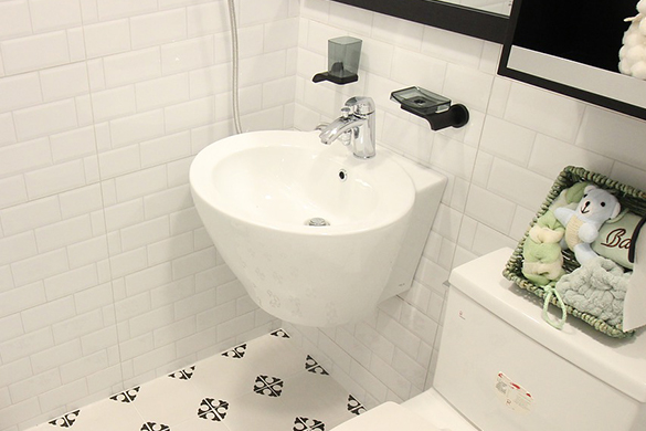 Household water based appliances and fixtures bathroom sink