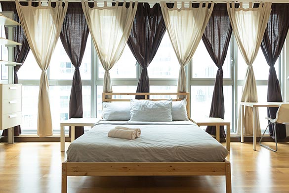 Interior design ideas bedroom drapes